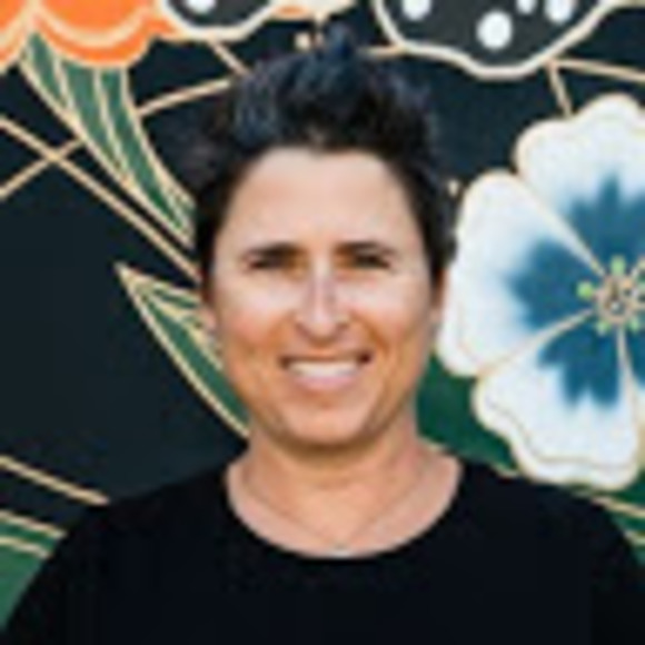 Meet your Posher, Carrie - Picture 1 of 1